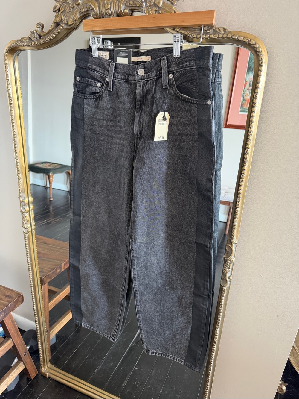 Levi’s Size 27 Black Two-Tone Baggy Dad Jeans